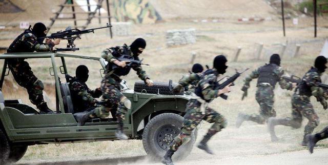 美国军方为何不承认有"三角洲特种部队"存在?全部被游击队绞杀