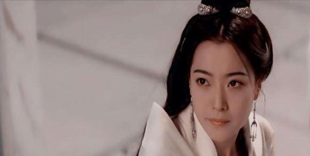 玉漱陪葬,并非寻常.