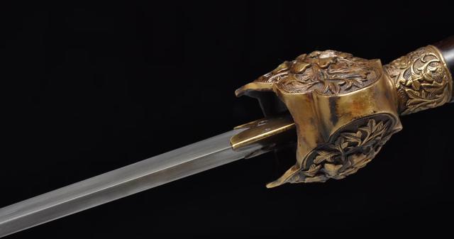 龙泉刀剑——牡丹巨剑