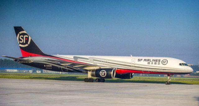 白沙河畔上演 "千机变"(高清)