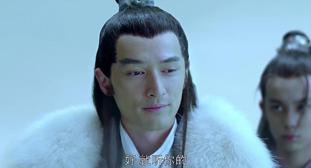 梅长苏泛着小舟白衣飘飘的出场,瞬间就俘获了万千少女的心