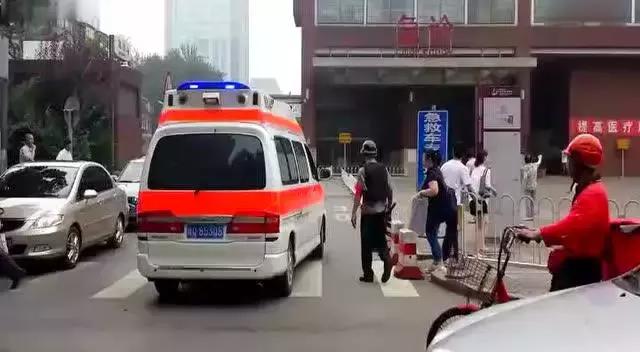 车辆违章别急着先交罚款，这８种交通违章可免除！