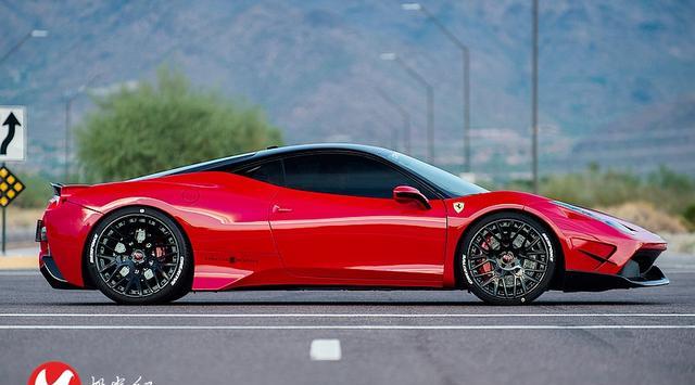 膜呗极光红法拉利458 italia一抹红色闪电