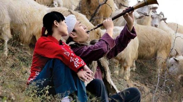 同甘共苦的夫妻值得尊敬,而共享荣华的夫妻却值得羡慕