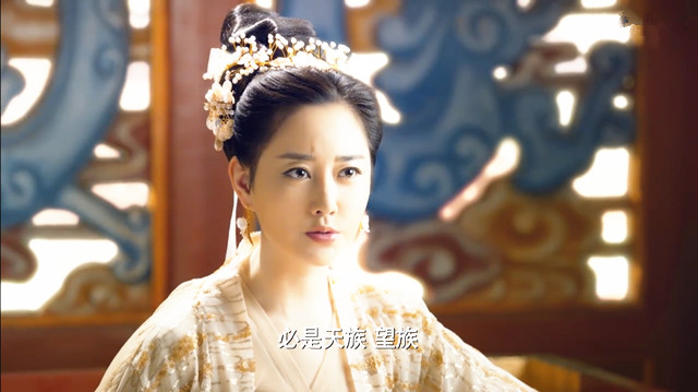 三生三世一心喜欢夜华的素锦为什么自愿成为天君的天妃