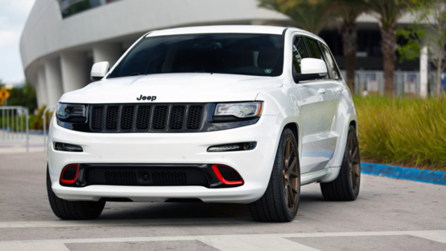 豪华suv领航者jeep大切诺基野性的绅士-新浪汽车