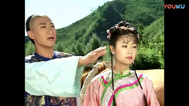 《还珠大揭秘》尔康让紫薇和金锁同乘一匹马,是在撩金锁吗?