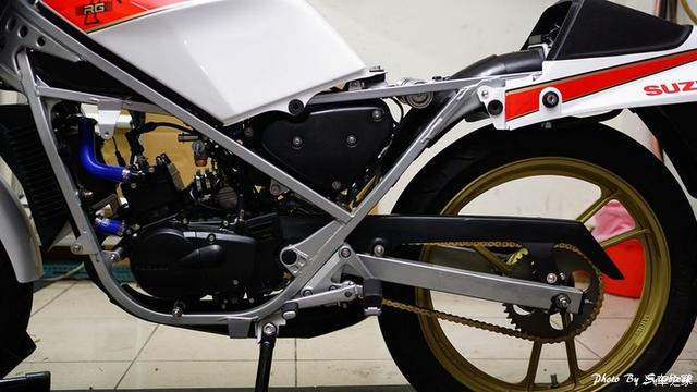 无以伦比疯狂车友49cc铃木rg50翻新过程