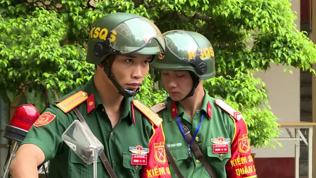 越南陆军的常服,长啥样?不按规范穿着,会咋样