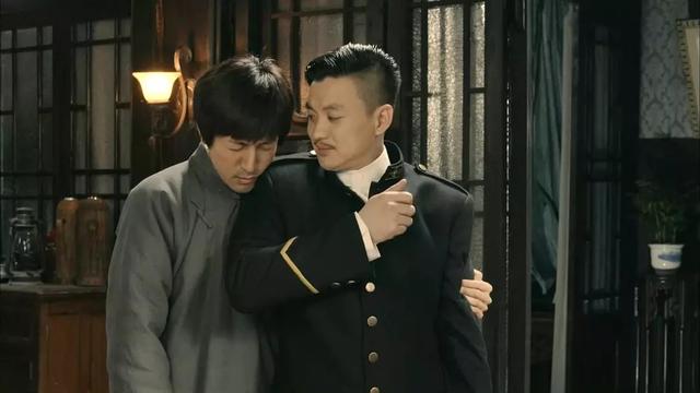 作为国产剧收视的中流砥柱|军统|地下党|徐天_新浪新闻