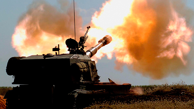 中国火炮名不虚传,沙特土豪爱不释手,六百敌军5分钟内灰飞烟灭