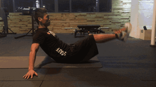 又是一套经典卷腹要腹肌就照着练