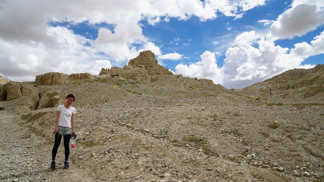 西藏阿里无人区 蚁洞般的扎达古格王朝遗址