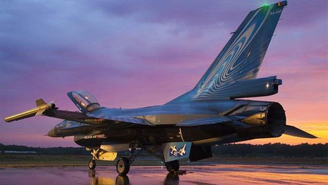 十大最美战斗机,你知道几个?歼20上榜