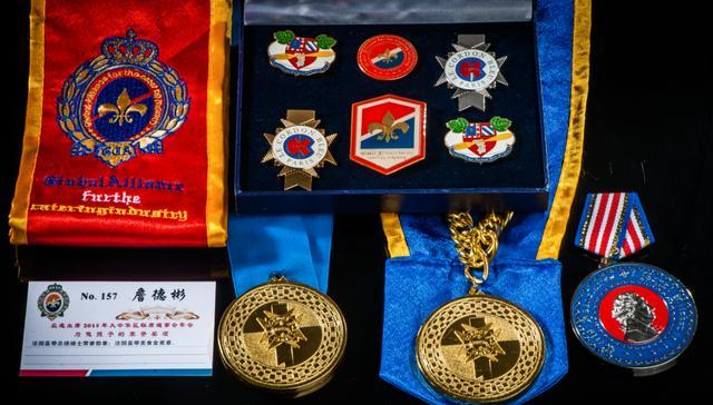 美食协会荣誉会员15年-法国蓝带学院总统骑士勋章15年-法国蓝带美食金