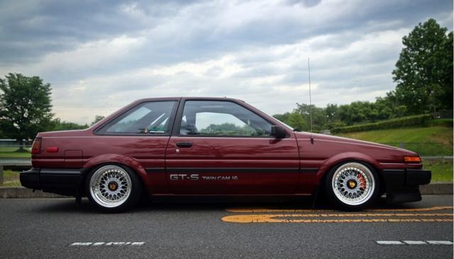 经典延续 红色丰田ae86改装鉴赏