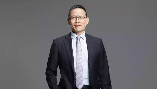 沃尔沃汽车送您一张2018字的"全家安全福"