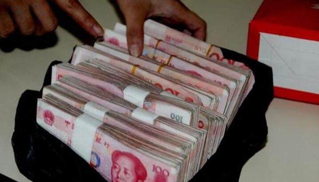 婆家给彩礼二十万,我看了小姑子朋友圈,决定把彩礼退回一半