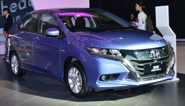 最厚道的日系车,仅卖8万多,比朗逸,轩逸精致,还很节油!