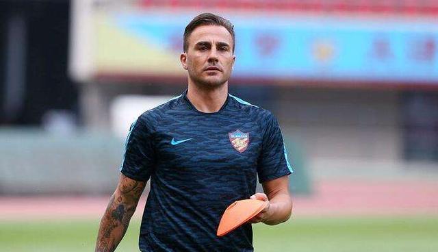 天津权健主教练卡纳瓦罗去留成疑?NO!卡帅必