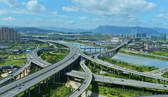 双湖大道互通立交预计年内通车