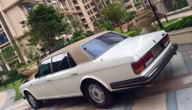 90年代的豪车, 有钱也买不到, 相当于上海徐汇的40套房子