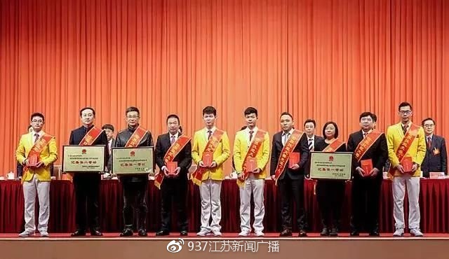 这几天,宋彪,蔡叶昭,董辉记,吕浩然,这四个人可成了网红名人.