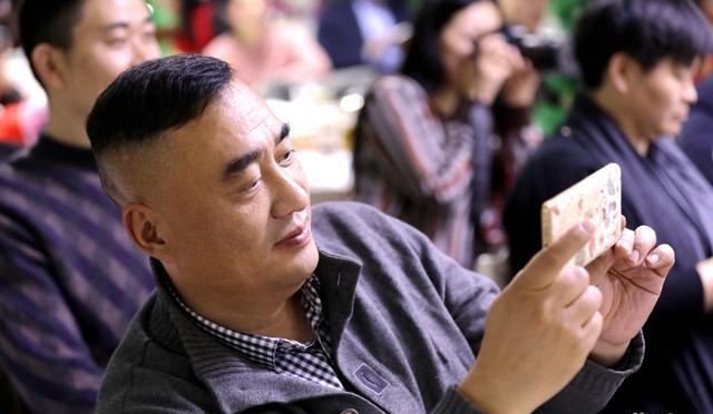 这个冬日,著名现代作家靖一民诗歌朗诵会燃爆醉美诗会