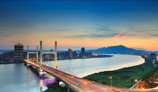 台湾最发达的城市新北,你认为放到内地是几线!