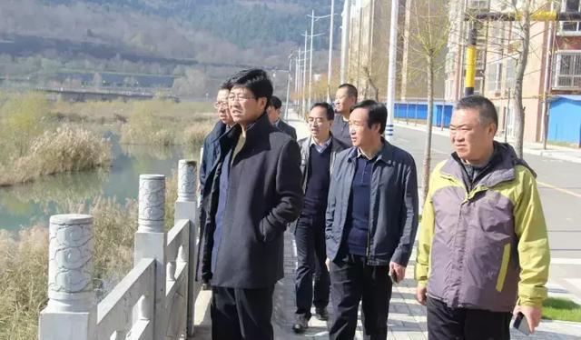 延安黄陵:县长高勇检查沮河流域环境综合整治及河长制工作