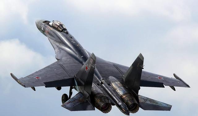 苏35交付速度快都是小事,每一架还额外送大礼,令国人暖心