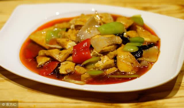 饭店炒菜为什么总放蚝油?大厨说出了"后厨秘密",你绝对想不到