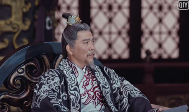 琅琊榜之风起长林:朝堂上,唯独长林王为什么不给荀太后行礼?