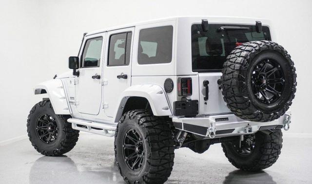 爆改纯白色jeep牧马人,最养眼的色调,女神的大爱!