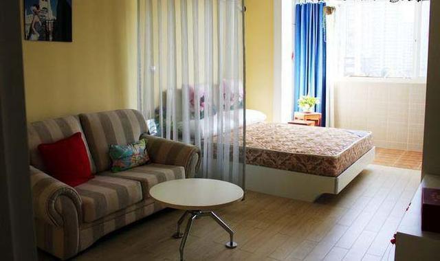 上海买20㎡鸡肋房,晚上只能睡客厅,吃饭都站着|客厅|隔断|吃饭_新浪