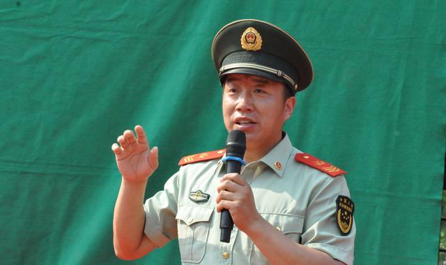 "情寄留守 爱暖童心"——走进邓州市元庄乡王寨学校
