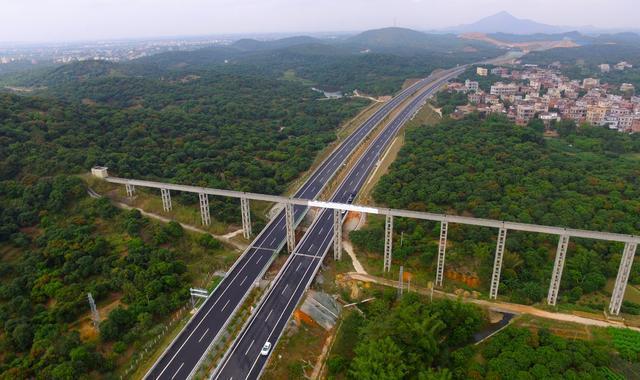 这条高速公路串联7省份16座城市美景, 有你的家乡吗?