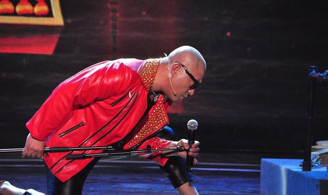 什么情况赵四在北京前门刘老根大舞台被打观众却拍手称快