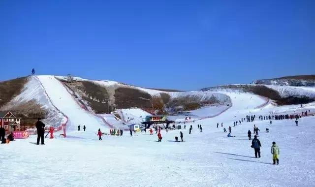 唐山 玉龙湾滑雪场