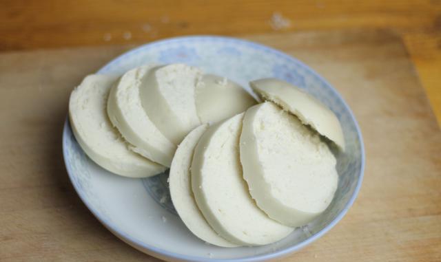 隔天吃剩的馒头还可以这样操作包裹上鸡蛋炸馍干超好吃