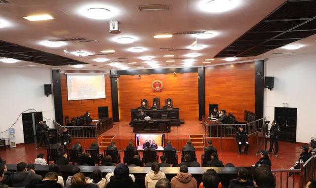 秦皇岛依法公开宣判了两起黑社会性质组织犯罪案件,即辛集丁余等组织