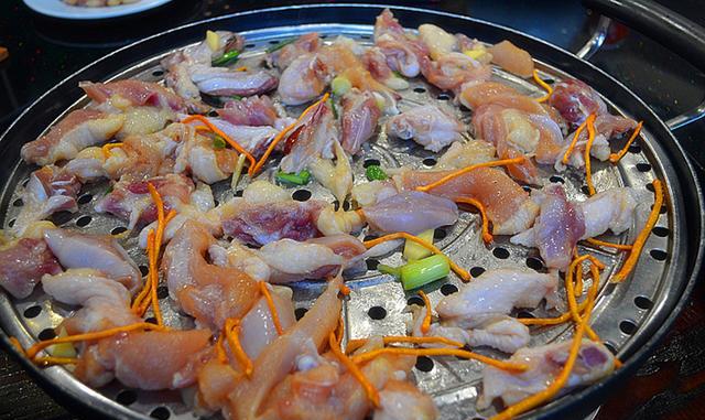 "桑拿菜"挑逗味蕾:蒸蒸有味,粤蒸越嗨!