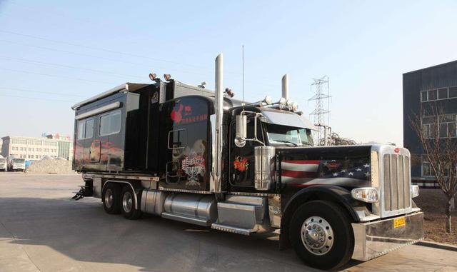 擎天柱版房车,是哪位土豪收服了她?