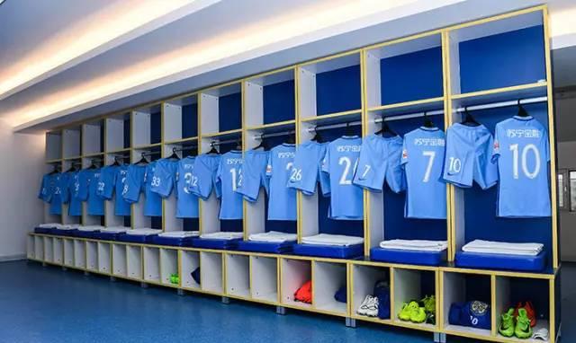 揭秘!原来中超球队更衣室长这样!来看看最豪气的是哪家