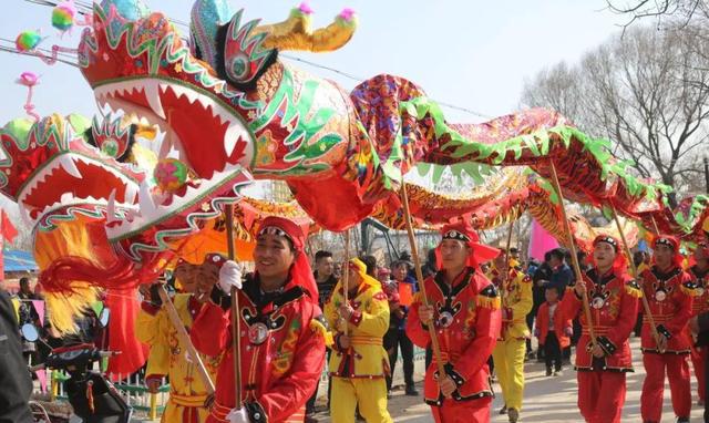 正月初一庆阳宁县中村镇弥家村社火表演,超精彩!