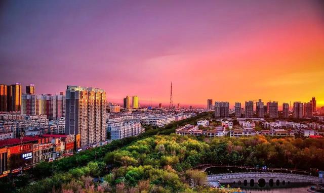 中国唯一真正的"兵团城市":军人选址,军人设计,军人建造!