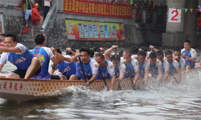 就在今天!南海九江近百艘龙船震撼出海,约吗?