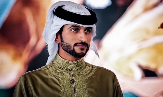 王子政变抢了父亲的王位,将贫困小国建成世界最富国|哈马德|卡塔尔