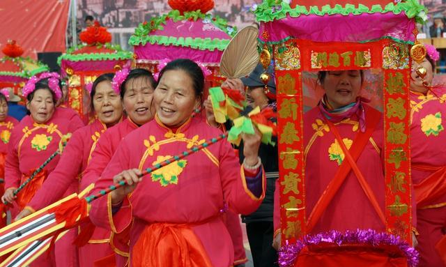 安徽广德四合地花鼓,是一种独有的文艺表演形式