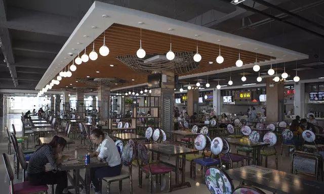 都充满了小清新的赶脚      图片:amity_球球    食堂颜值最高:长 